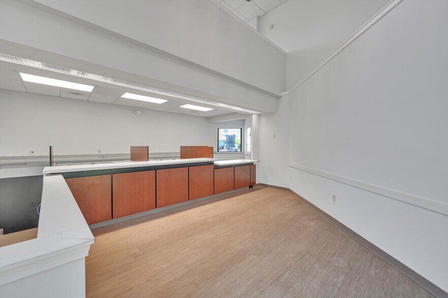 More Photos Of 377 E High St, Pottstown Bank For Sale