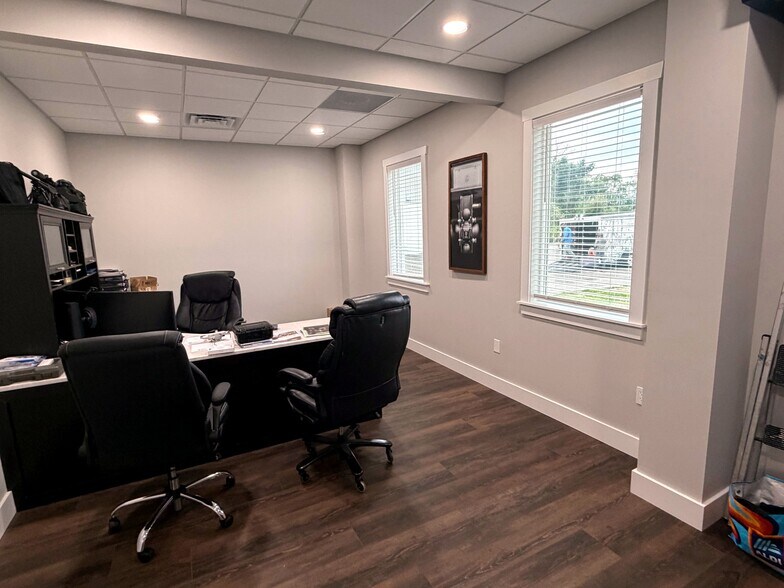 More Photos Of 4708 Lena Rd, Bradenton Warehouse For Sale