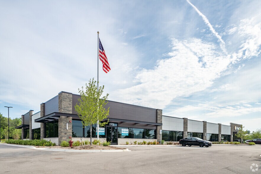 More Photos Of 44244-44284 W 12 Mile Rd, Novi Unknown For Lease
