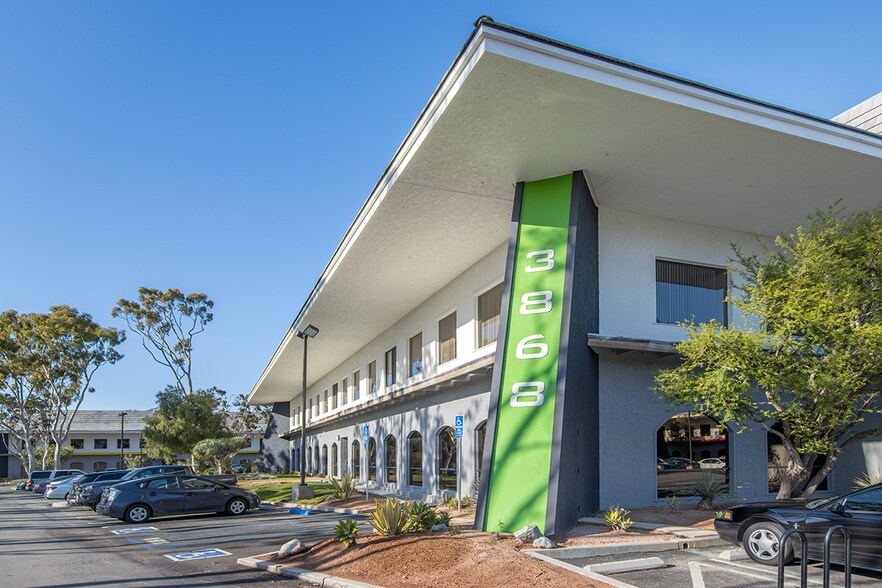 More Photos Of 3868 W Carson St, Torrance Office For Lease