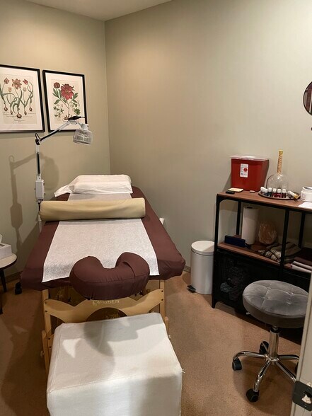 More Photos Of 207 E Monterey Way, Phoenix Office Residential For Sale