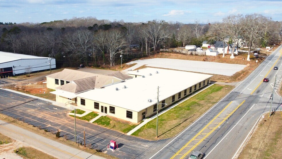 More Photos Of 3955 Highway 53, Hoschton Freestanding For Sale
