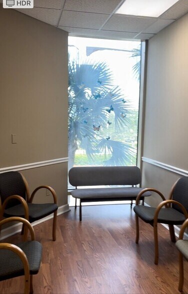 More Photos Of 2100 SE Ocean Blvd, Stuart Medical For Lease