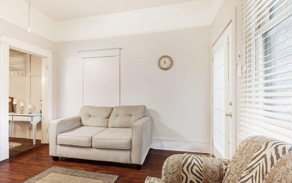 More Photos Of 211 S US Highway 17, East Palatka Apartments For Sale