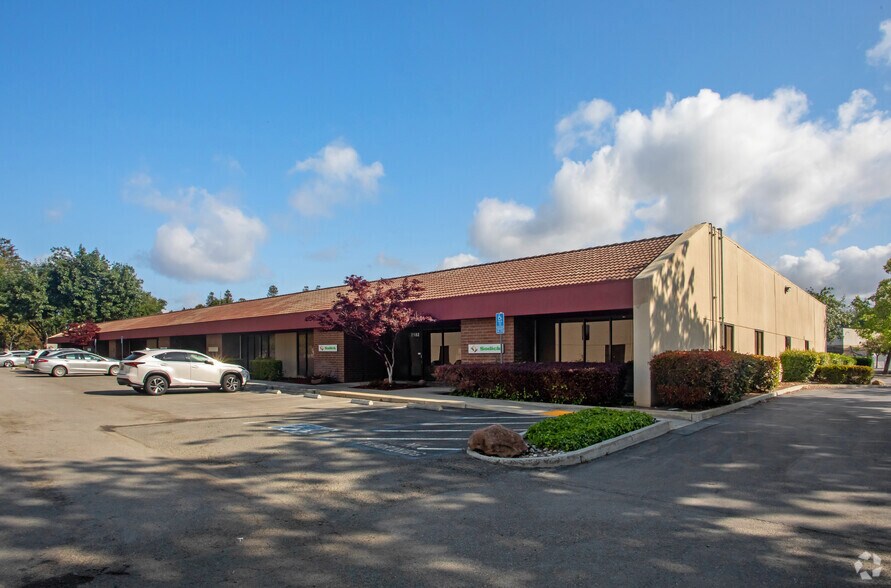More Photos Of 2180-2192 Bering Dr, San Jose Research And Development For Lease