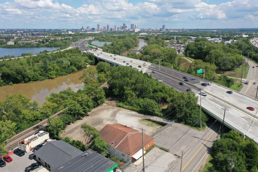 More Photos Of 2162 McKinley Ave, Columbus Warehouse For Sale