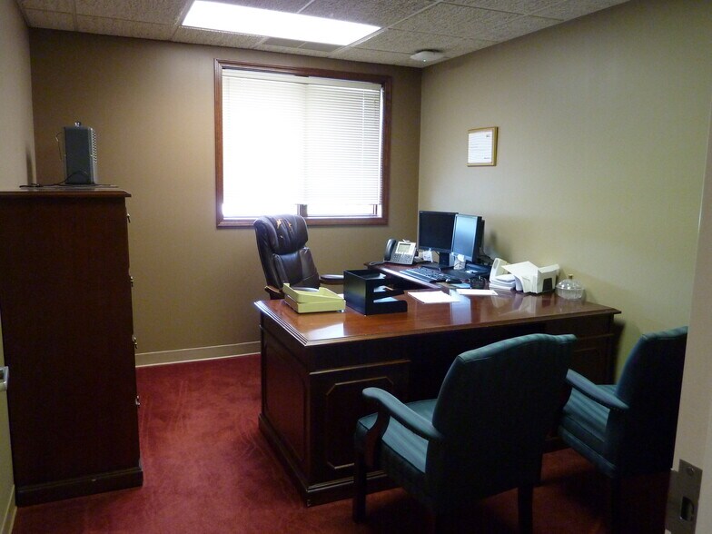 More Photos Of 1477 E 83rd Ave, Merrillville Medical For Lease