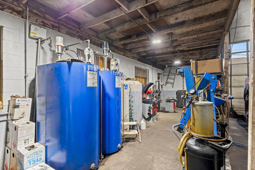 More Photos Of 2401 Fort St, Trenton Warehouse For Sale