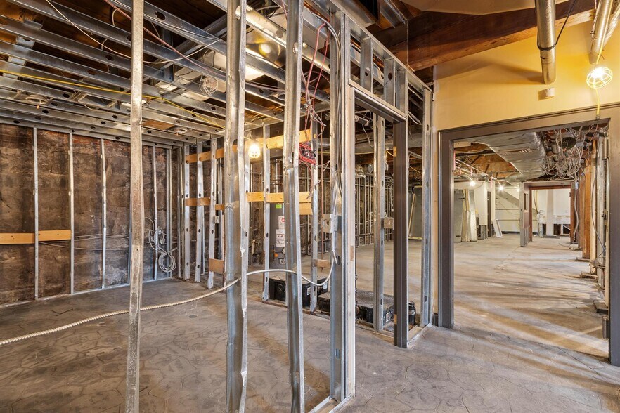 More Photos Of 65 Water St, Worcester Loft Creative Space For Sale