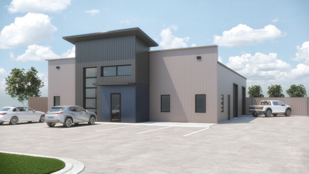 More Photos Of 7705 69th Street, Lubbock Showroom For Sale