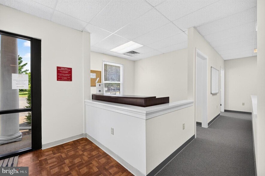 More Photos Of 7119 Salem Fields Blvd, Fredericksburg Office For Lease