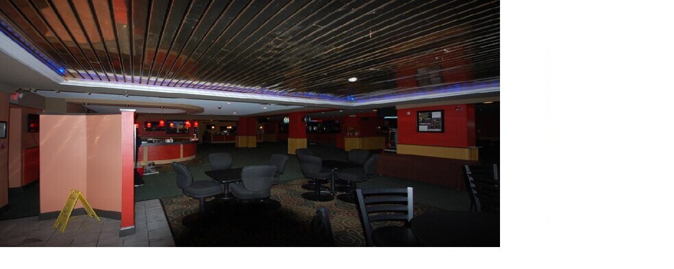 More Photos Of 7200 Transit Rd, Williamsville Hotel For Sale