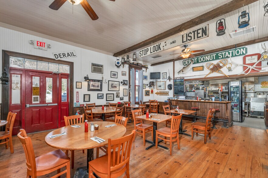 More Photos Of 79 Main St, Center Ossipee Restaurant For Sale