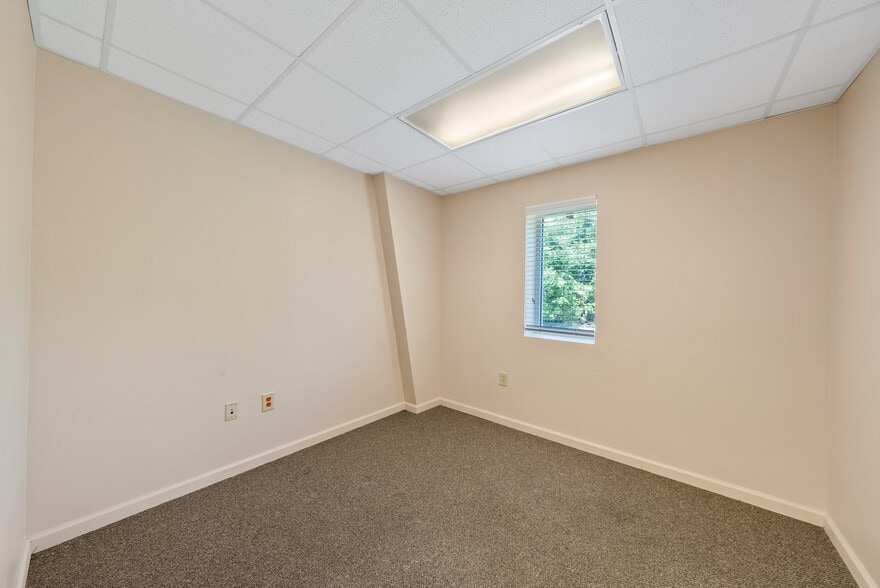 More Photos Of 210 N Tyndall Pky, Panama City Medical For Sale