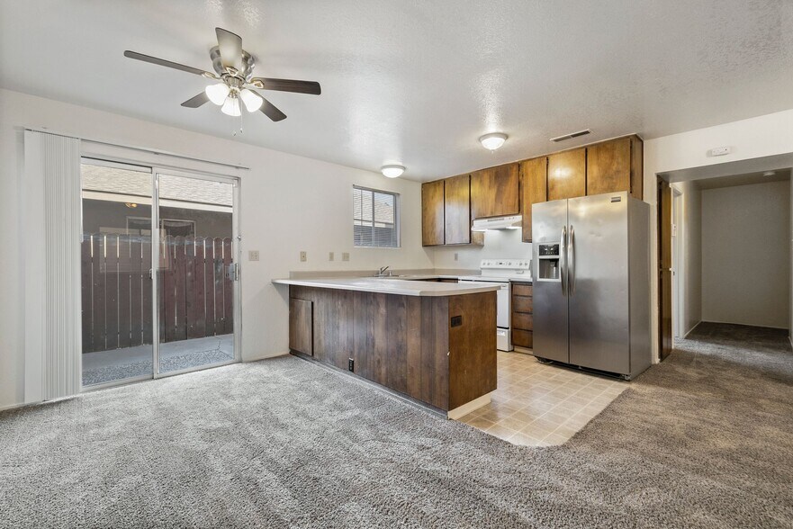 More Photos Of 642 W 1st Ave, Chico Apartments For Sale