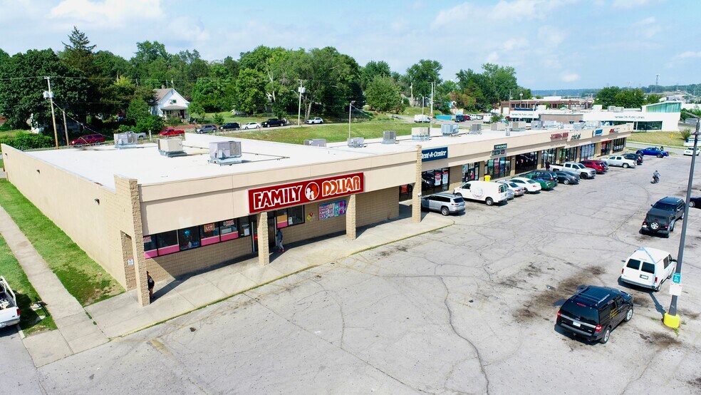 More Photos Of 5900-5930 Wilson Rd, Kansas City General Retail For Sale