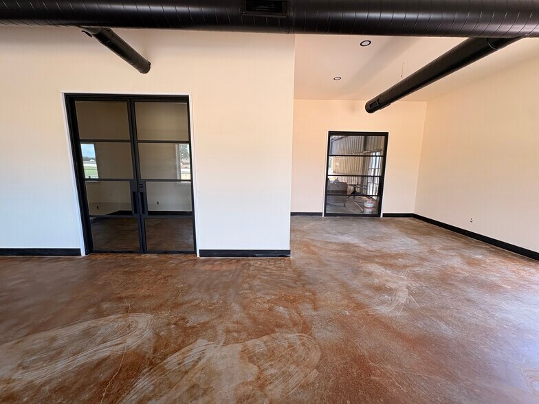 More Photos Of 11405 State Highway 205 hwy, Rockwall Industrial For Lease