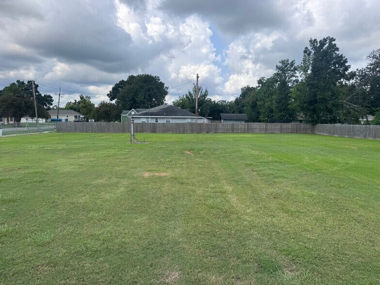 More Photos Of 361 Elm st, La Place Land For Sale