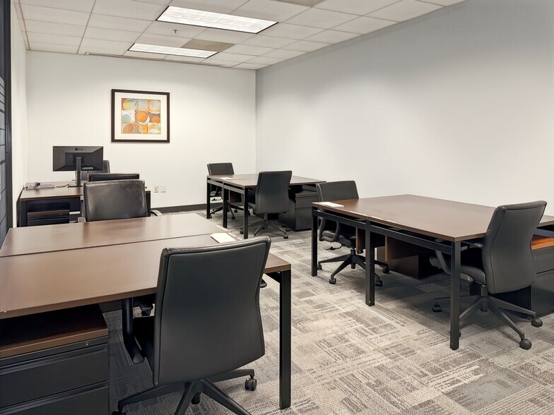 More Photos Of 3350 Riverwood Pkwy SE, Atlanta Coworking Space