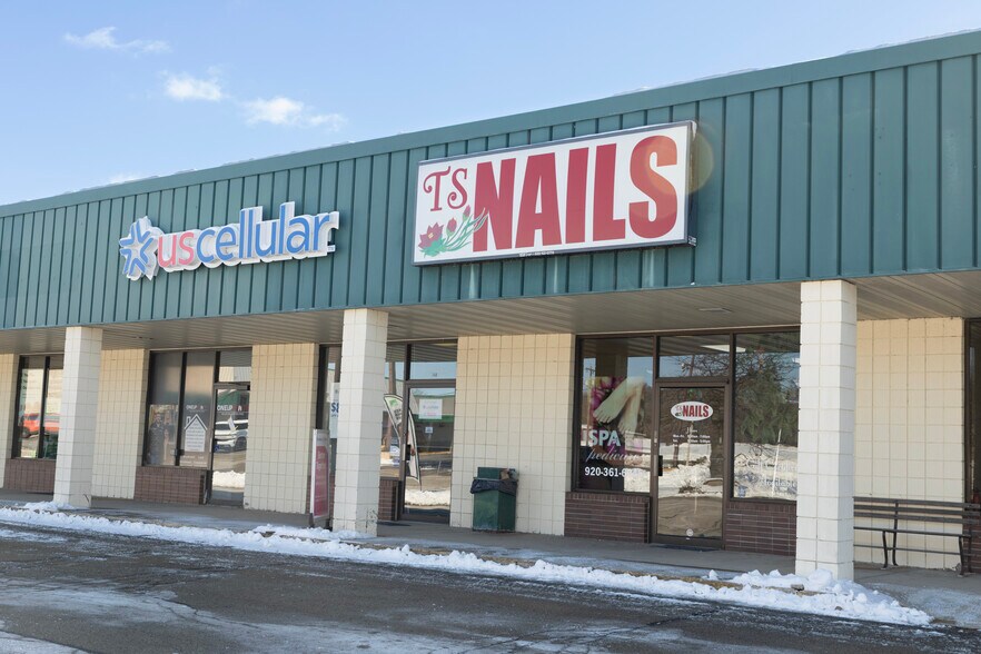 More Photos Of 720-756 Broadway St, Berlin Unknown For Lease