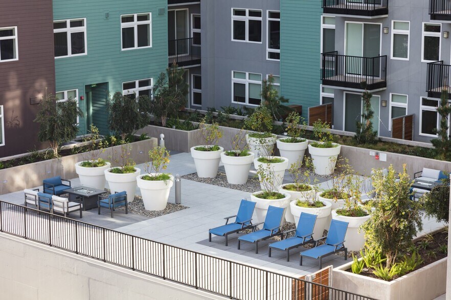 More Photos Of 1500 N California Blvd, Walnut Creek Apartments For Lease