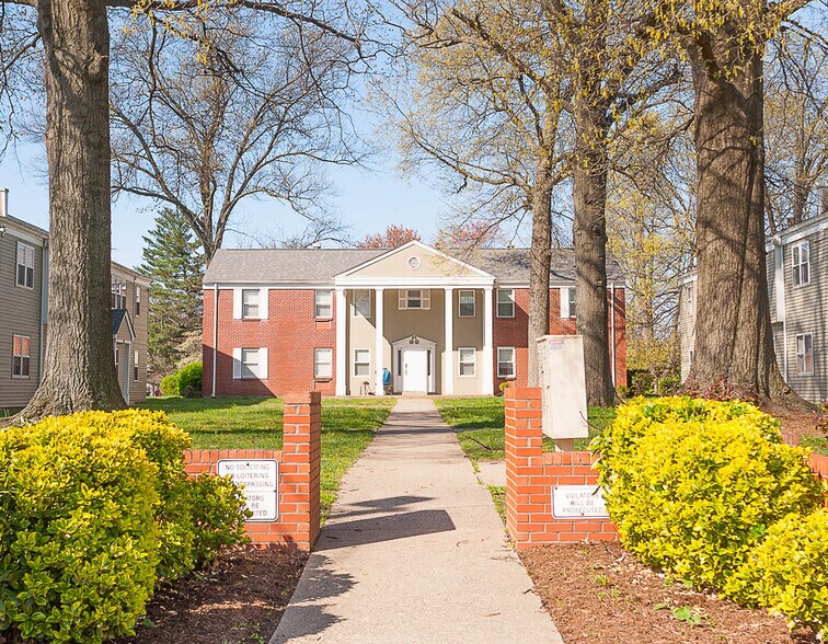 More Photos Of 1500 Oleanda Ave, Louisville Apartments For Sale