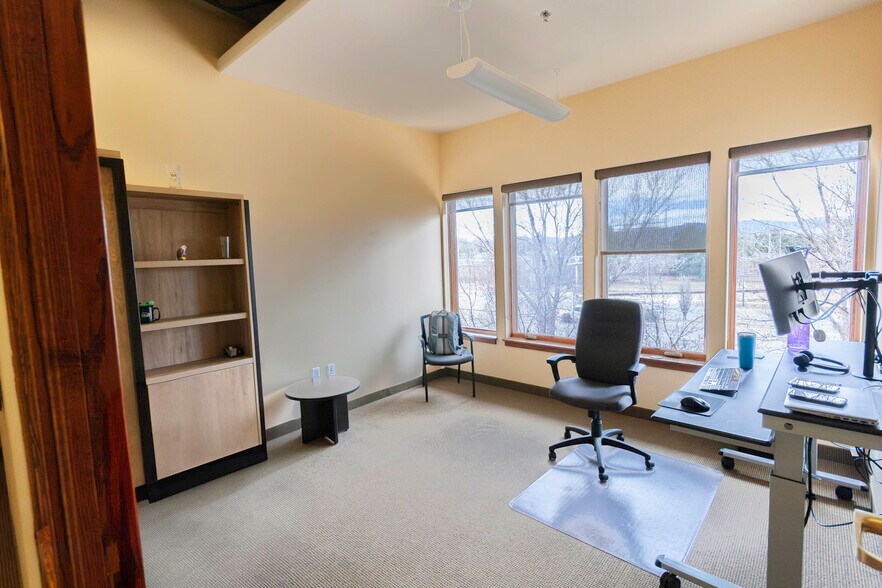 More Photos Of 2121 Midpoint Dr, Fort Collins Office For Lease