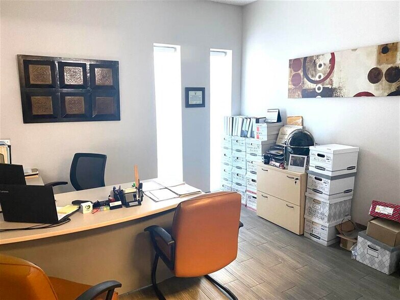 More Photos Of 405 Logistics, Laredo Industrial For Lease