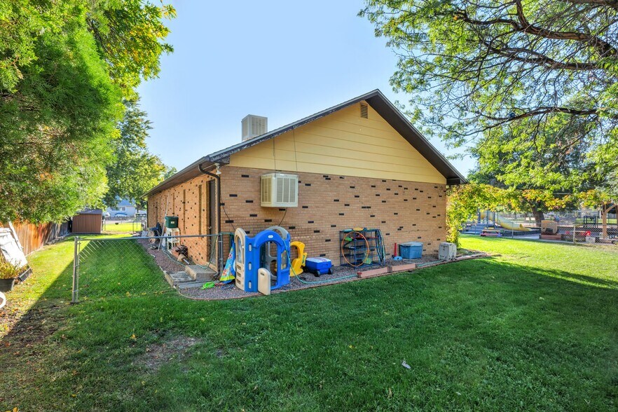 More Photos Of 505 Del Rey Ave, Canon City Schools For Sale