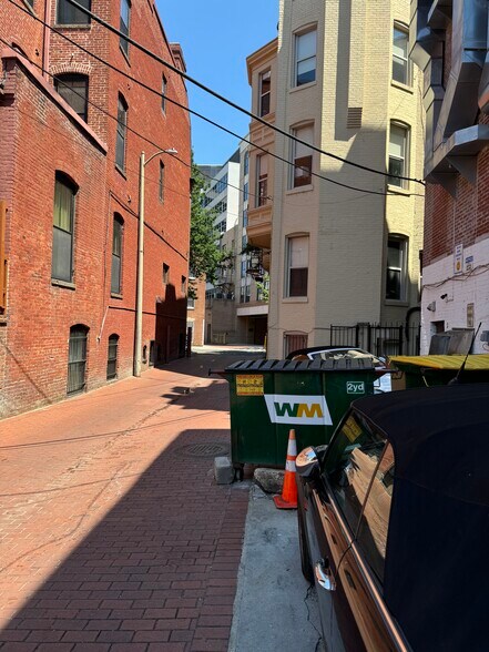 More Photos Of 1608 20th St NW, Washington Storefront Retail Office For Lease