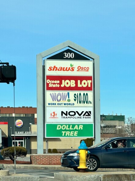 Primary Photo Of 300 Main St, Nashua Storefront For Lease