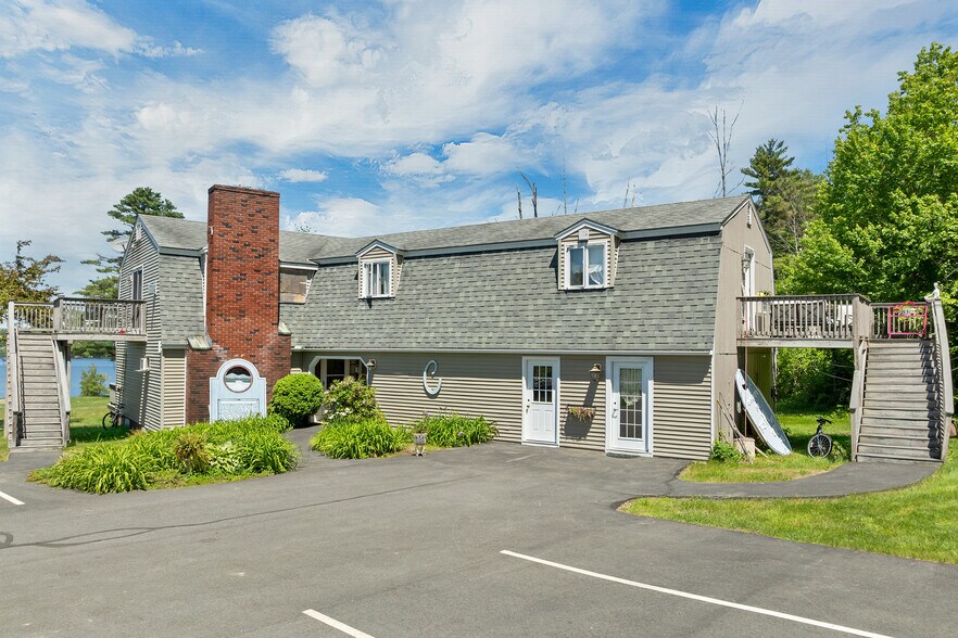 More Photos Of 280 S Main St, Wolfeboro Hotel For Sale