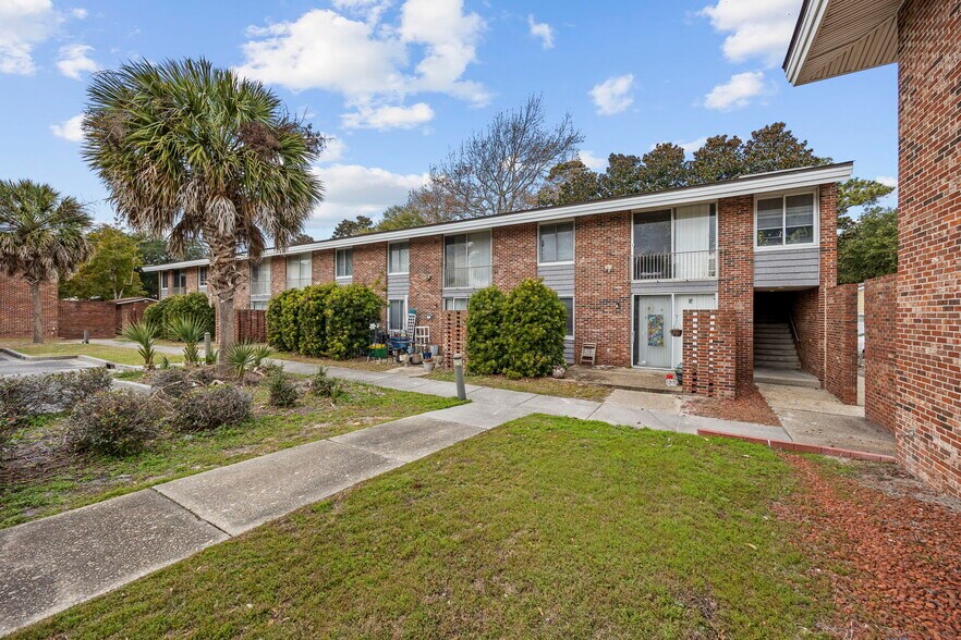 More Photos Of 501 38th Ave N, Myrtle Beach Apartments For Sale