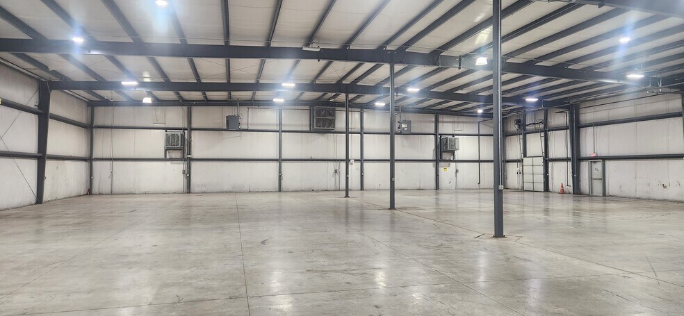 More Photos Of 42109 SR 18, Wellington Manufacturing For Sale