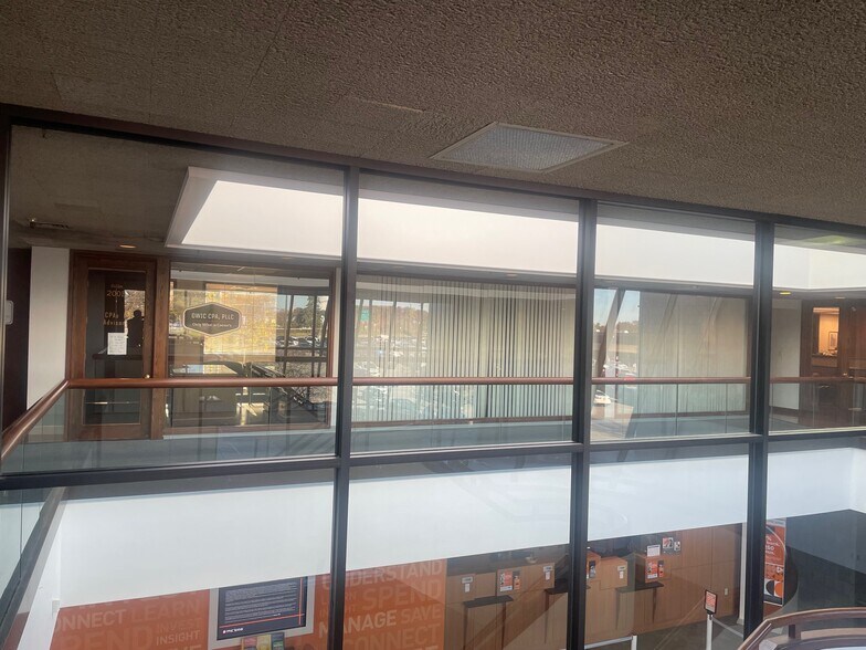 More Photos Of 2216 Dixie Hwy, Fort Mitchell Loft Creative Space For Lease