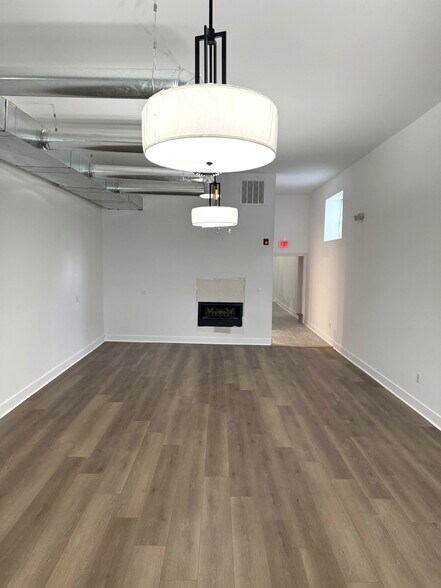 More Photos Of 128 S 1st St, Lehighton Office For Lease