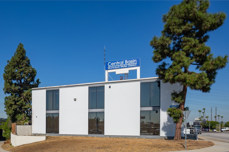 More Photos Of 6252 Telegraph Rd, Commerce Office For Lease