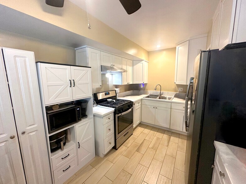More Photos Of 569 E Colorado Ave, Glendora Multifamily For Sale