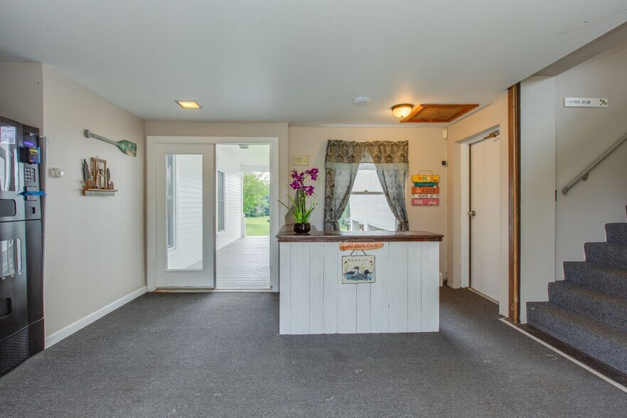 More Photos Of 275 Jenness Pond Rd, Northwood Hotel For Sale