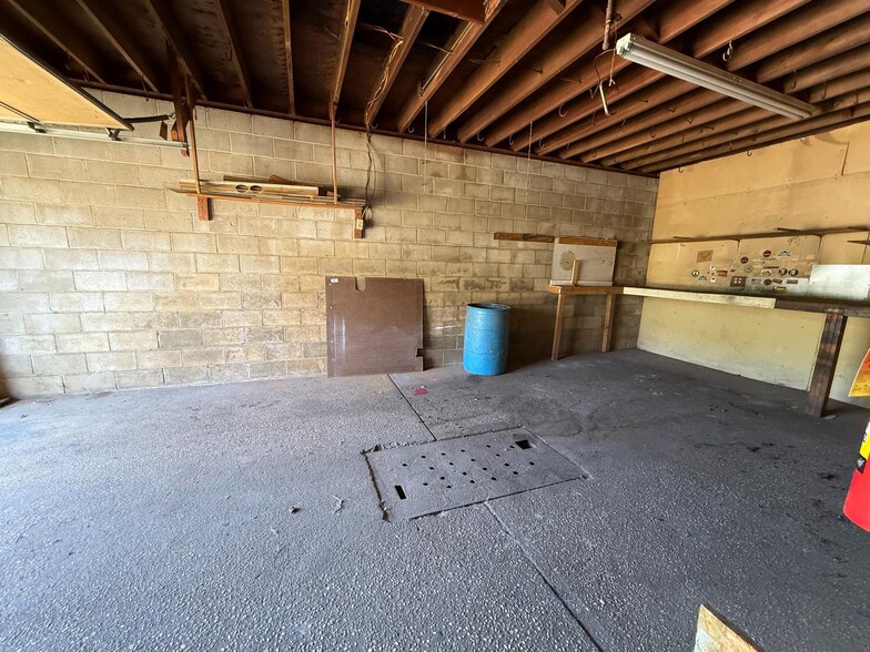 More Photos Of 63 E Bay Ave, Manahawkin Freestanding For Sale