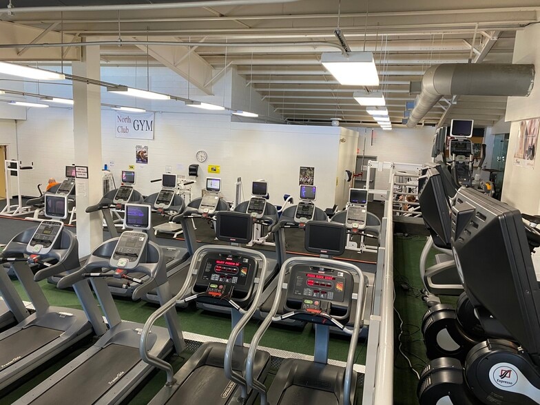 More Photos Of 1510-1520 Martin St, State College Sports And Entertainment For Lease