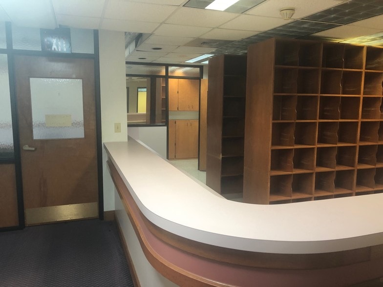 More Photos Of 1629 10th Ave, Columbus Medical For Lease