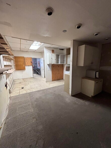 More Photos Of 3 Orchard St, Pittsfield Apartments For Lease