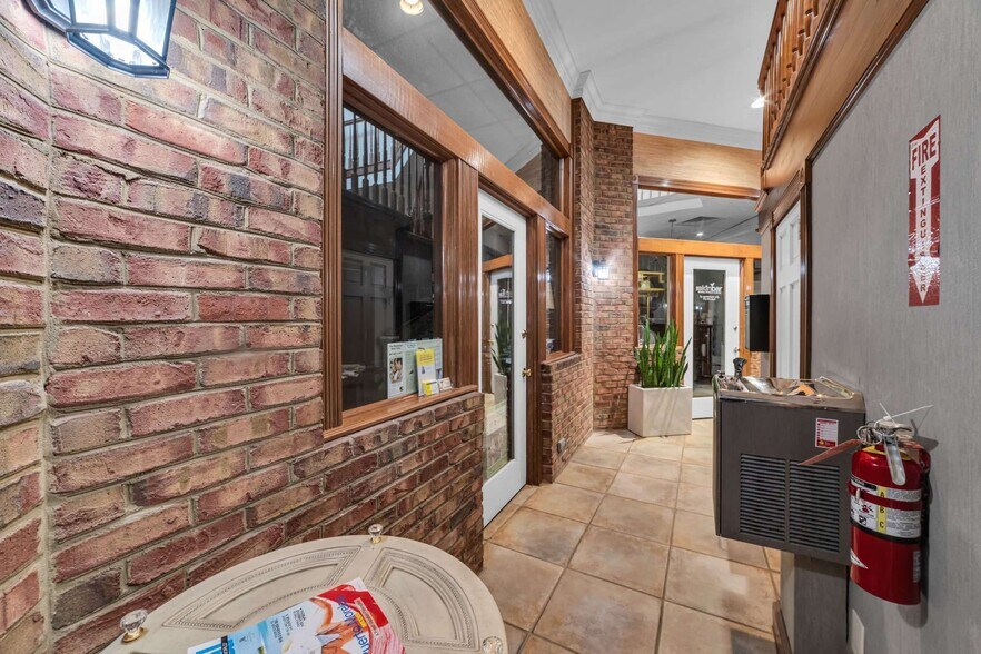 More Photos Of 7110 Town Center Way, Brentwood Office For Sale