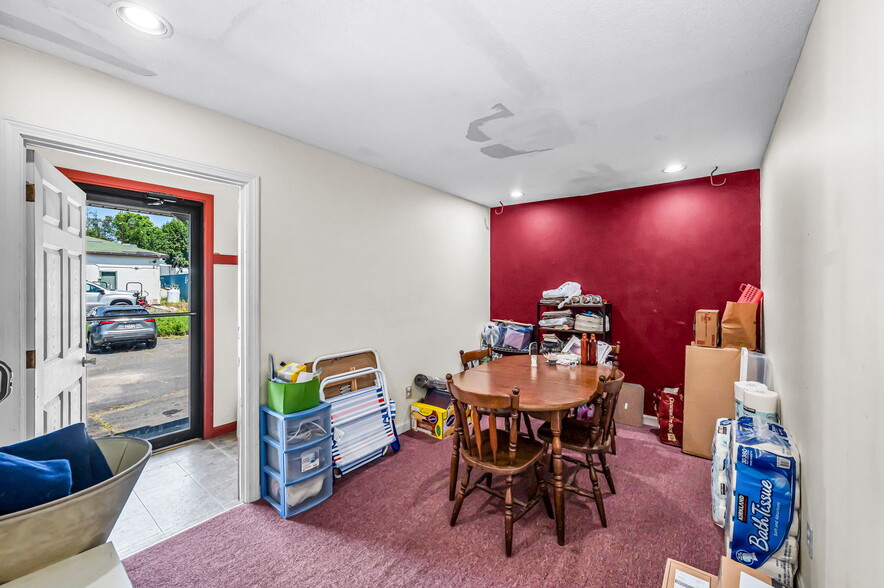 More Photos Of 526 College Hwy, Southwick Specialty For Sale