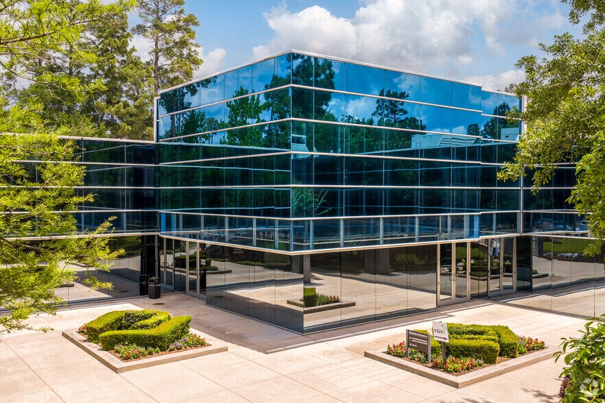 More Photos Of 2700 Research Forest Dr, The Woodlands Office For Lease