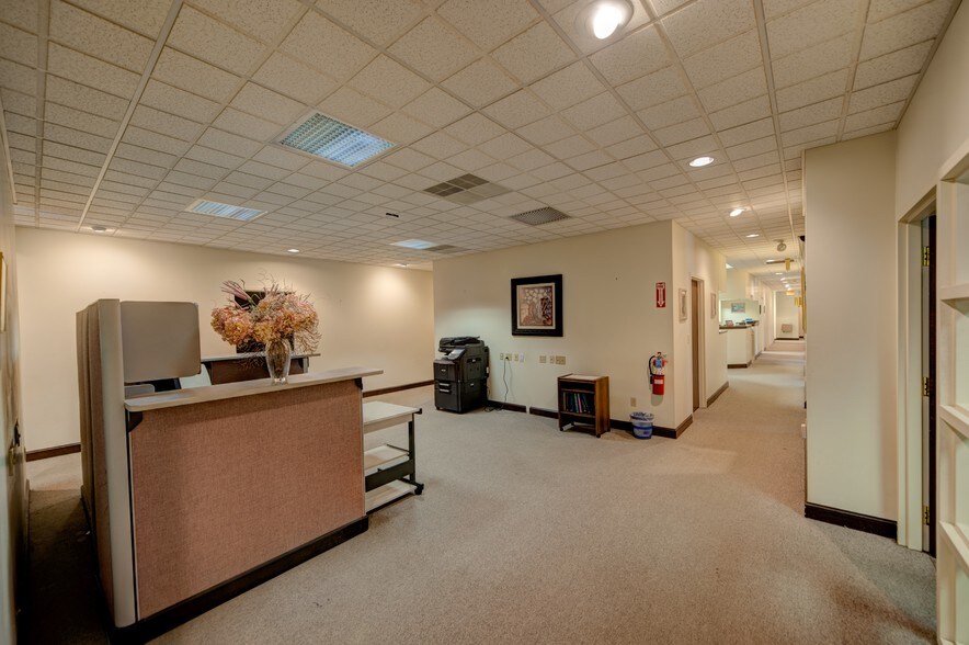 More Photos Of 1908 W Allen St, Allentown Office For Lease