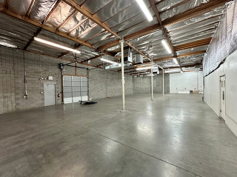 2655 N 37th Dr, Phoenix, AZ 85009 Industrial For Lease