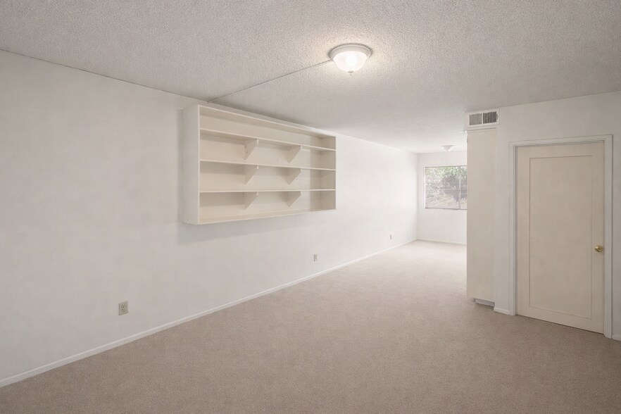 More Photos Of 104 N Atlantic Blvd, Alhambra Apartments For Sale
