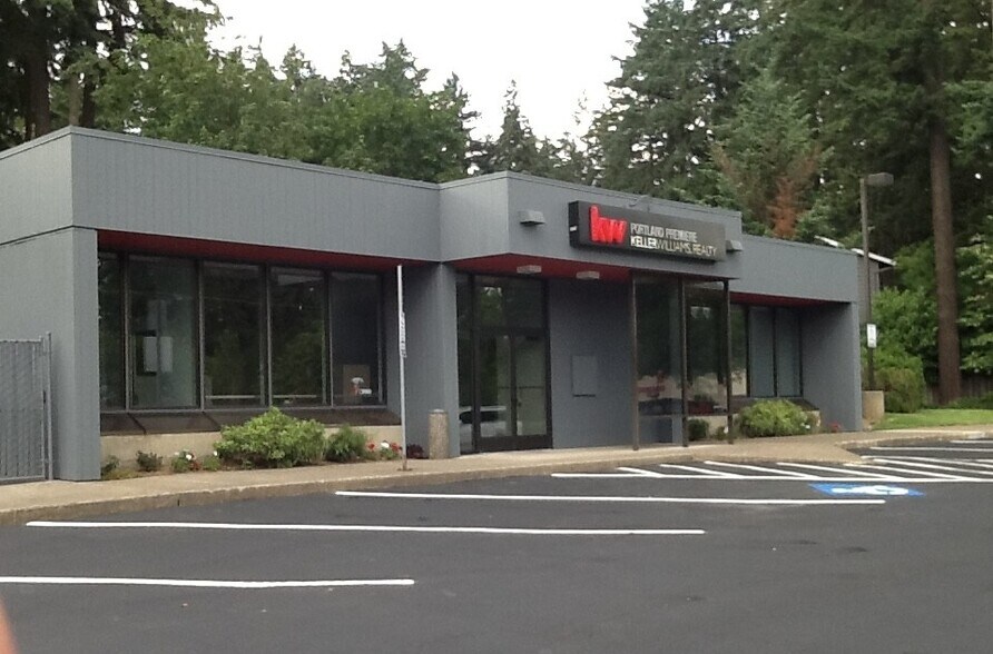 More Photos Of 16365 Boones Ferry Rd, Lake Oswego Loft Creative Space For Sale